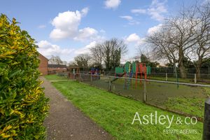 play area- click for photo gallery